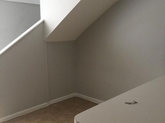 Kitchen/Living rm area