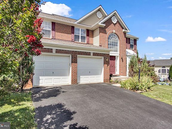 4th image of 665 Clydesdale Dr
