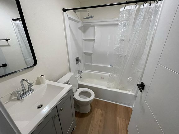 5th image of 13406 48th Ave S #1