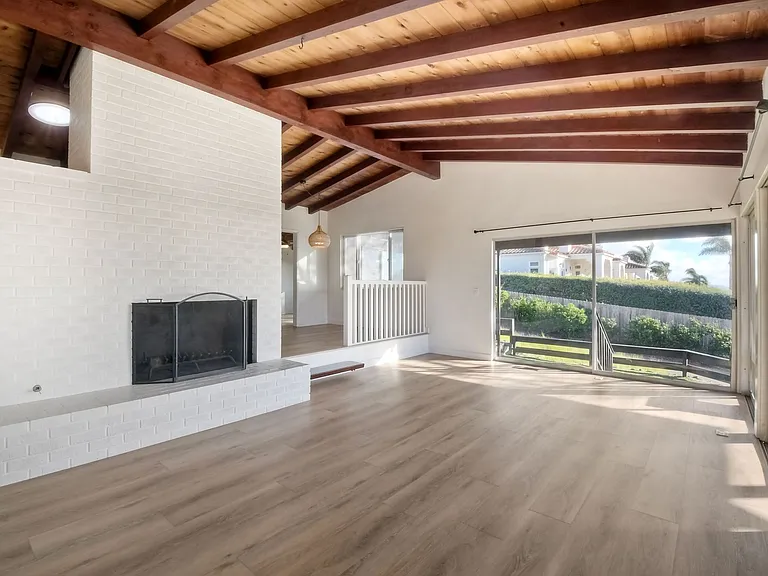 766 Marsolan Ave — Photo 6
