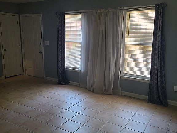 4th image of 222 Timber Creek Ln SW