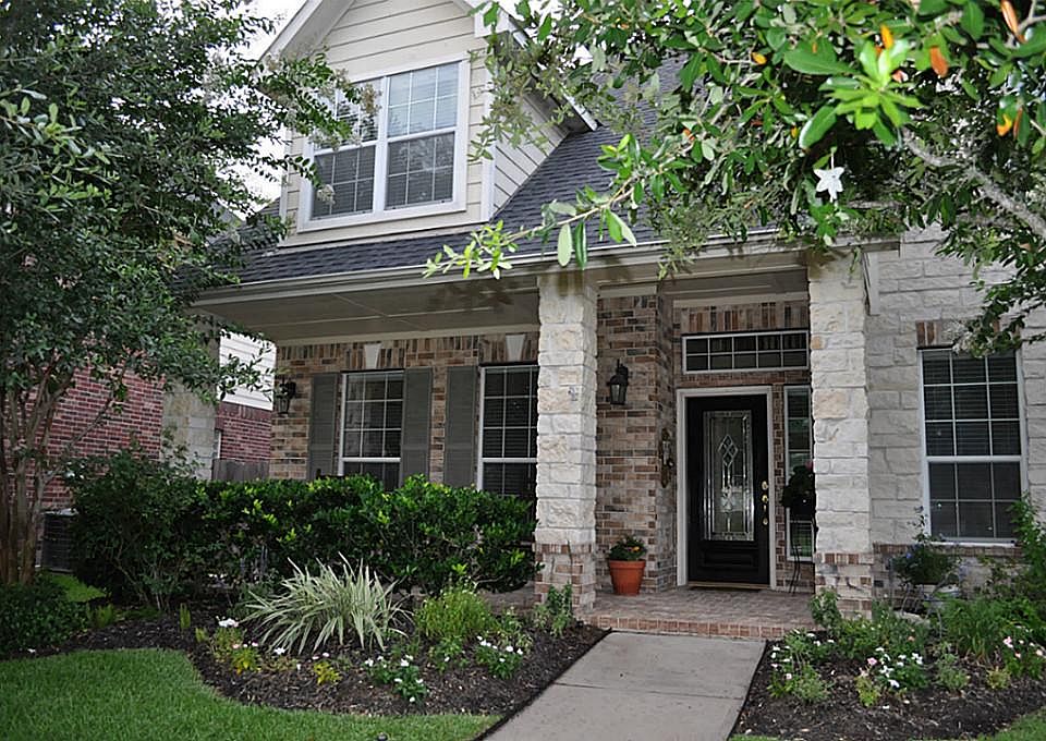 Gorgeous stone front