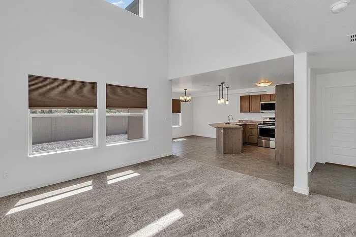 380 White River Dr — Photo 12