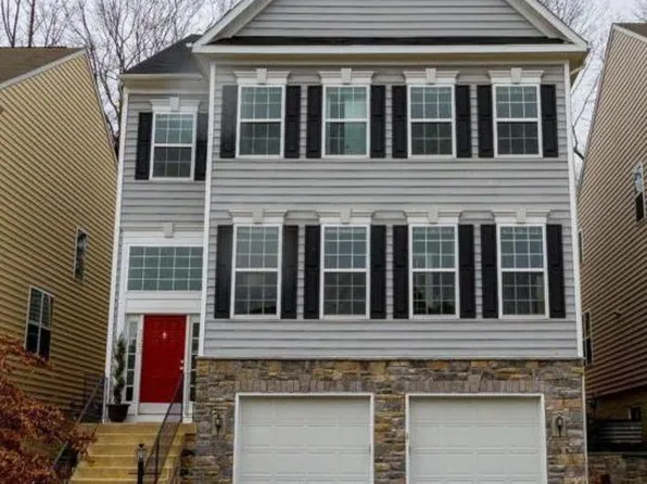 3503 Eagle Ridge Dr, Woodbridge, VA 22191