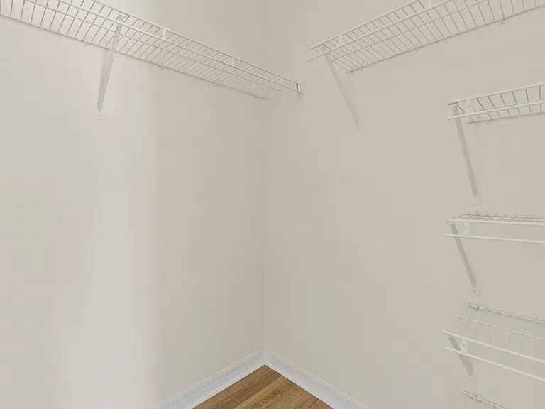 7330 Westpointe Blvd #421 — Photo 13