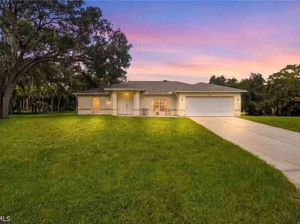 18371 Slater Rd, North Fort Myers, FL 33917
