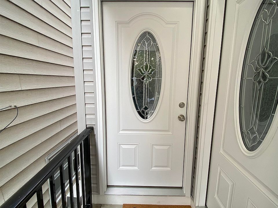 1st image of 176 Avenue F #2