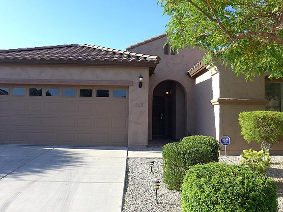 3rd image of 16742 W Papago St