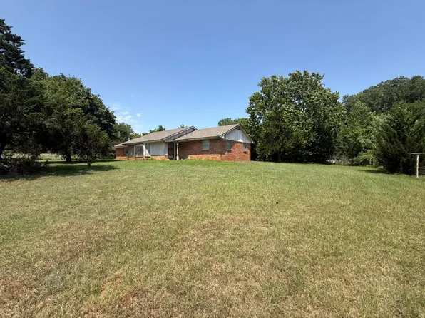 908 Whispering Ln, Newcastle, OK 73065