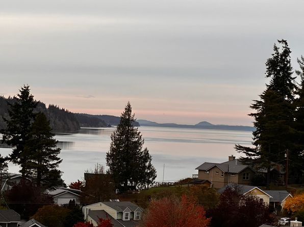 (undisclosed Address)