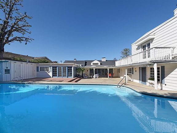 2nd image of 6673 Avenida Manana