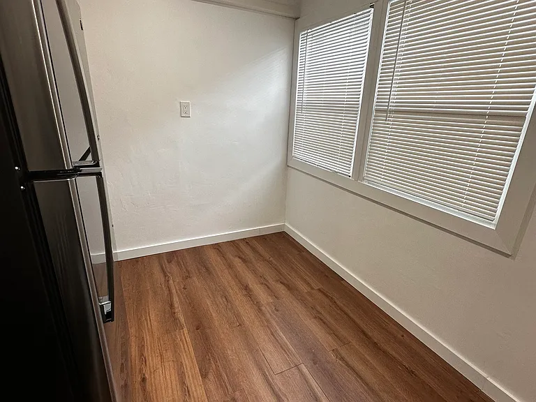 323 N Chevy Chase Dr #A — Photo 10