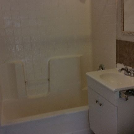 3rd image of 1808 Evergreen Ave