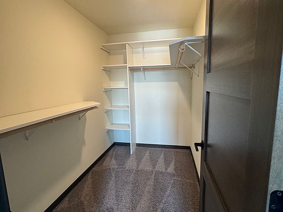 4th image of 258 Cole Dr #1D