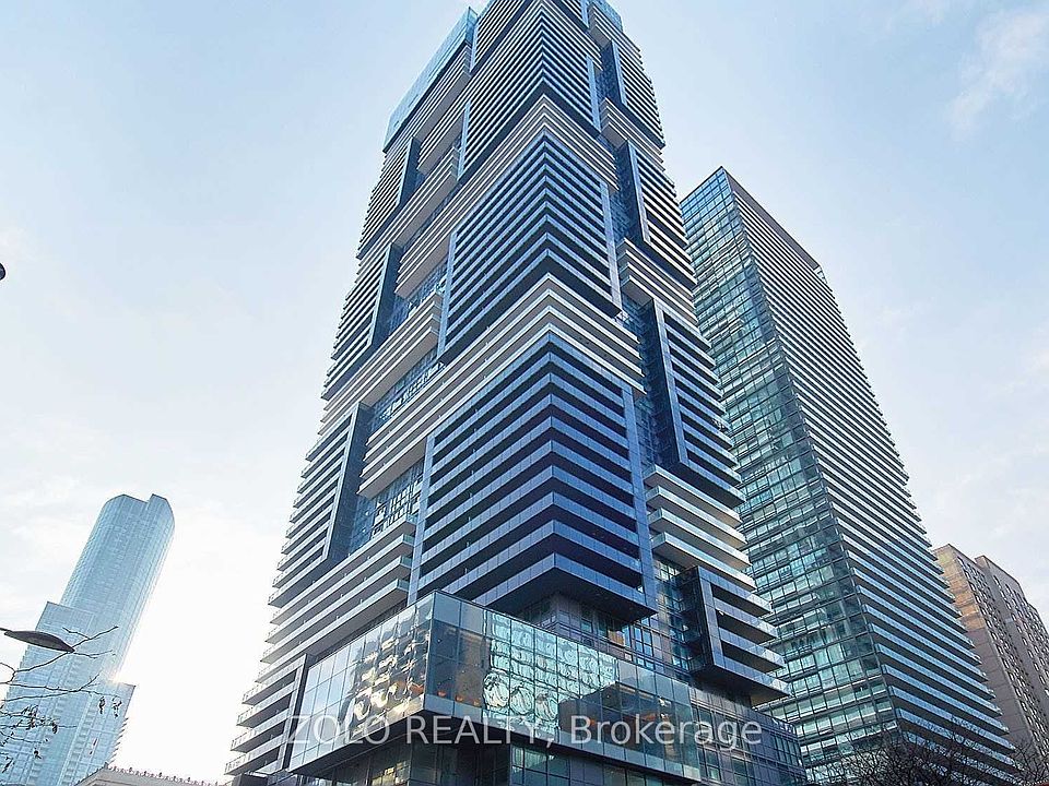 1st image of 7 Grenville St #5411