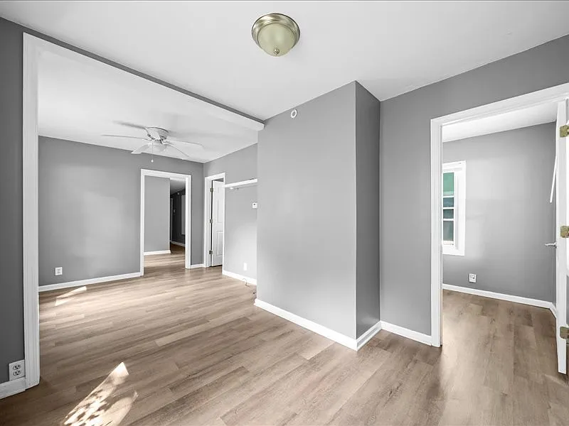 2 bed, 680 sqft, $1,600 — Photo 3