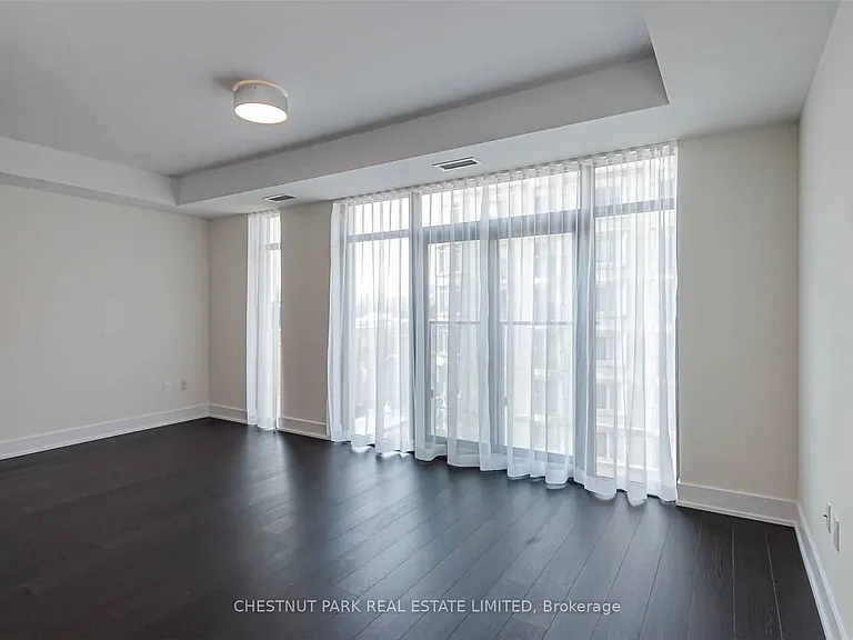 6 Jackes Ave #405 — Photo 9