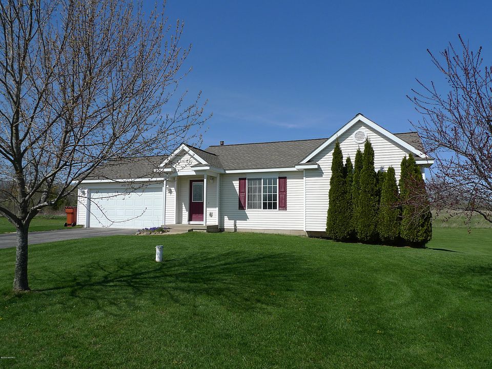 1st image of 14752 Field Ct NE