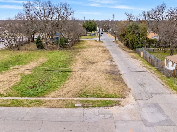 3301 Metropolitan Ave, Dallas, TX 75210