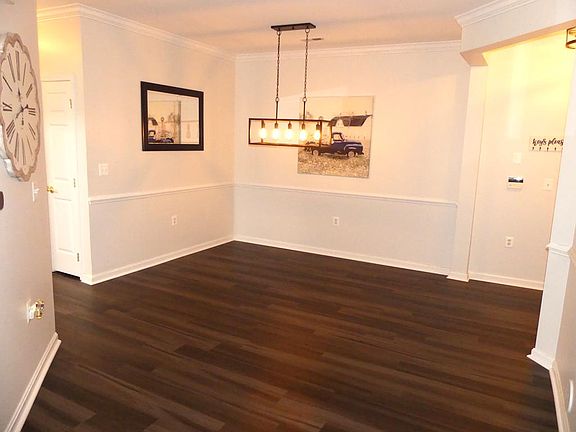 2nd image of 1308 Scottsdale Dr Unit A