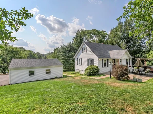 522 Burnside Rd, Mc Donald, PA 15057