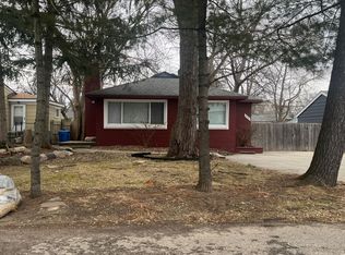 3301 Melmoor St, Commerce Township, MI 48382