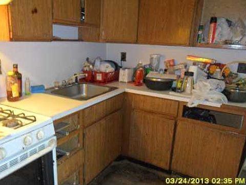 3rd image of 12 Kemp Ave