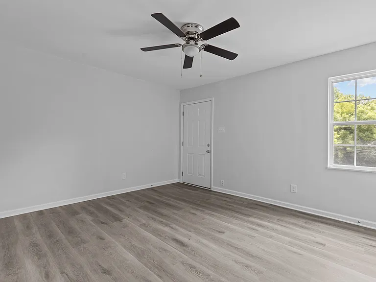 2128 S Roxboro St #C — Photo 11