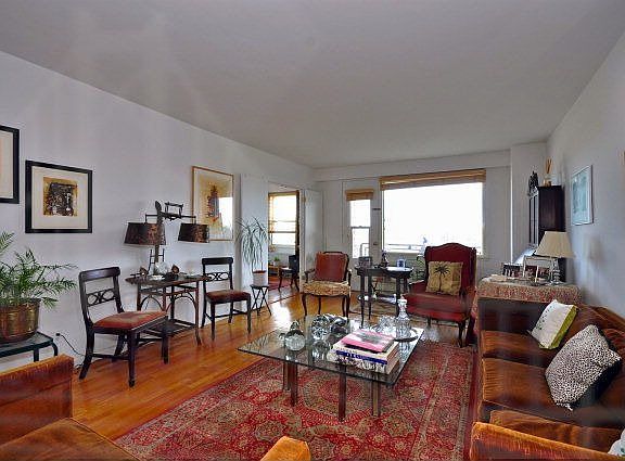 2nd image of 3777 Independence Ave APT 10G