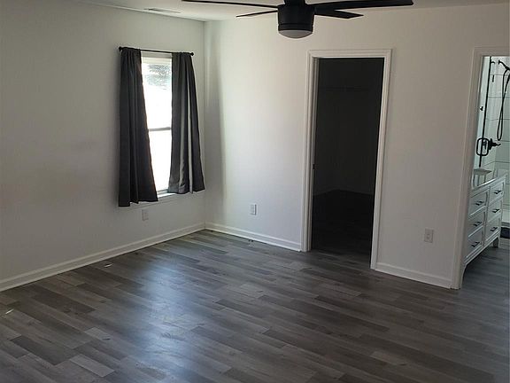 4th image of 611 Fernwood Dr