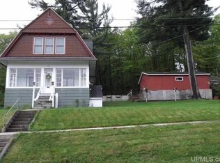 1211 5th Ave, Houghton, MI 49931