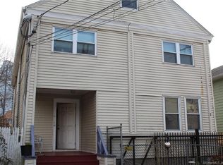 15 Renwick St APT 12, Stamford, CT 06902