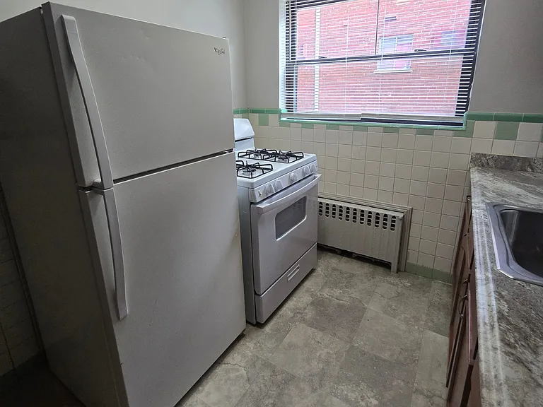 Boudinot Apartments — Photo 31