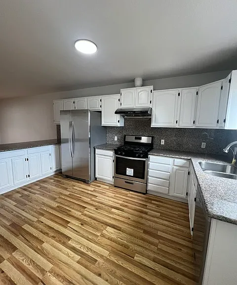 193 Hillcrest Dr — Photo 4