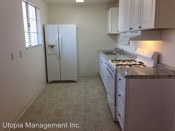 3rd image of 610 E 8th St APT A