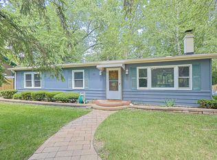 108 Poplar St, McHenry, IL 60051