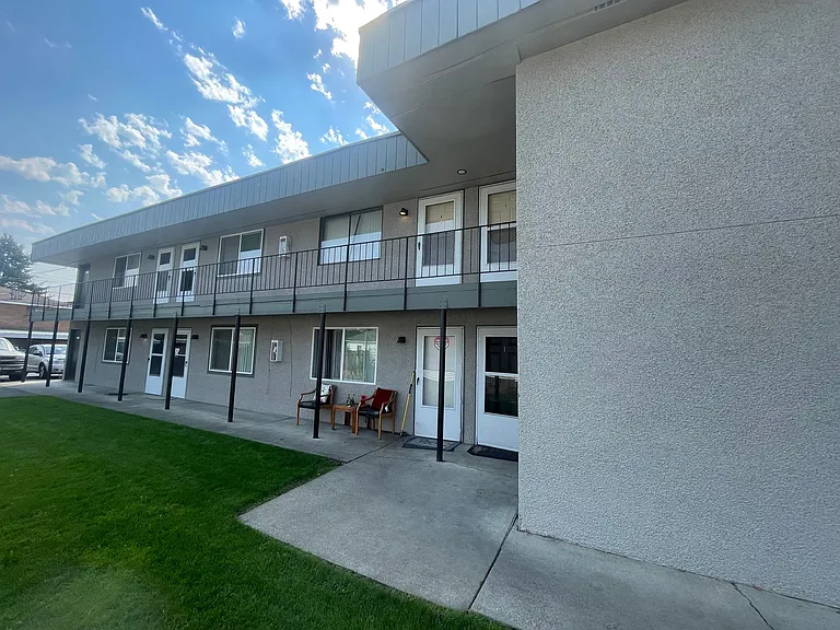 Ruby Apartments! — Photo 8
