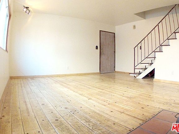 2nd image of 3512 Pacific Ave APT 7
