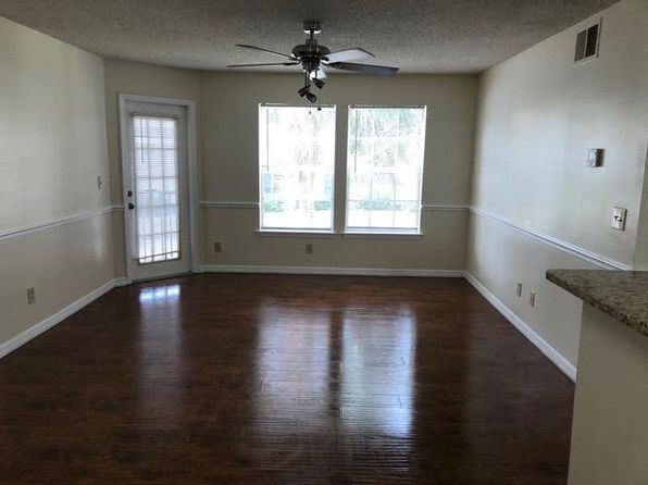 6148 Westgate Dr APT 201