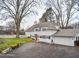 1570 S Estate Ln, Lake Forest, IL 60045
