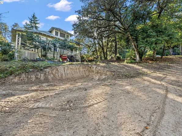 Sylvan St, Eugene, OR 97403