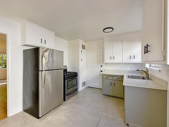 4th image of 3440 64th Avenue Pl #2