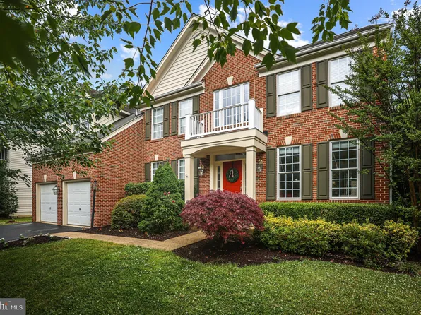 106 Cedargrove Pl SW, Leesburg, VA 20175