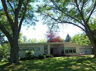 186 Skinner Rd, Oneida, NY 13421