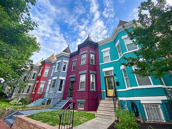P Street NW