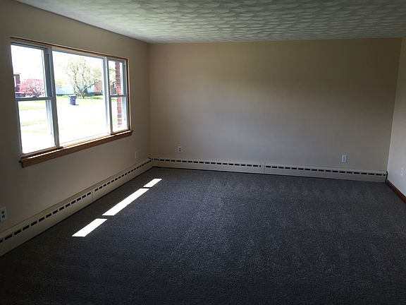 5th image of 116 Leonard St