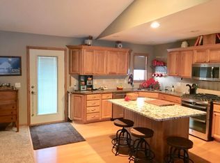 1220 E 11th St, Carroll, IA 51401