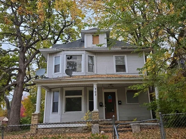 703 Case Ave E, Saint Paul, MN 55106