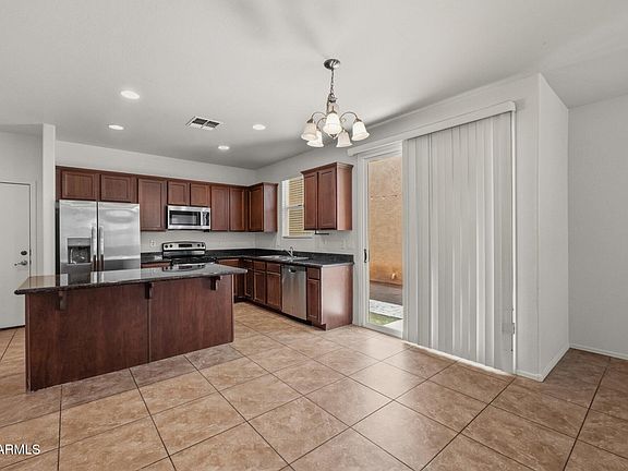 5th image of 4069 E TYSON Street