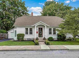 61 H St, Carlisle, PA